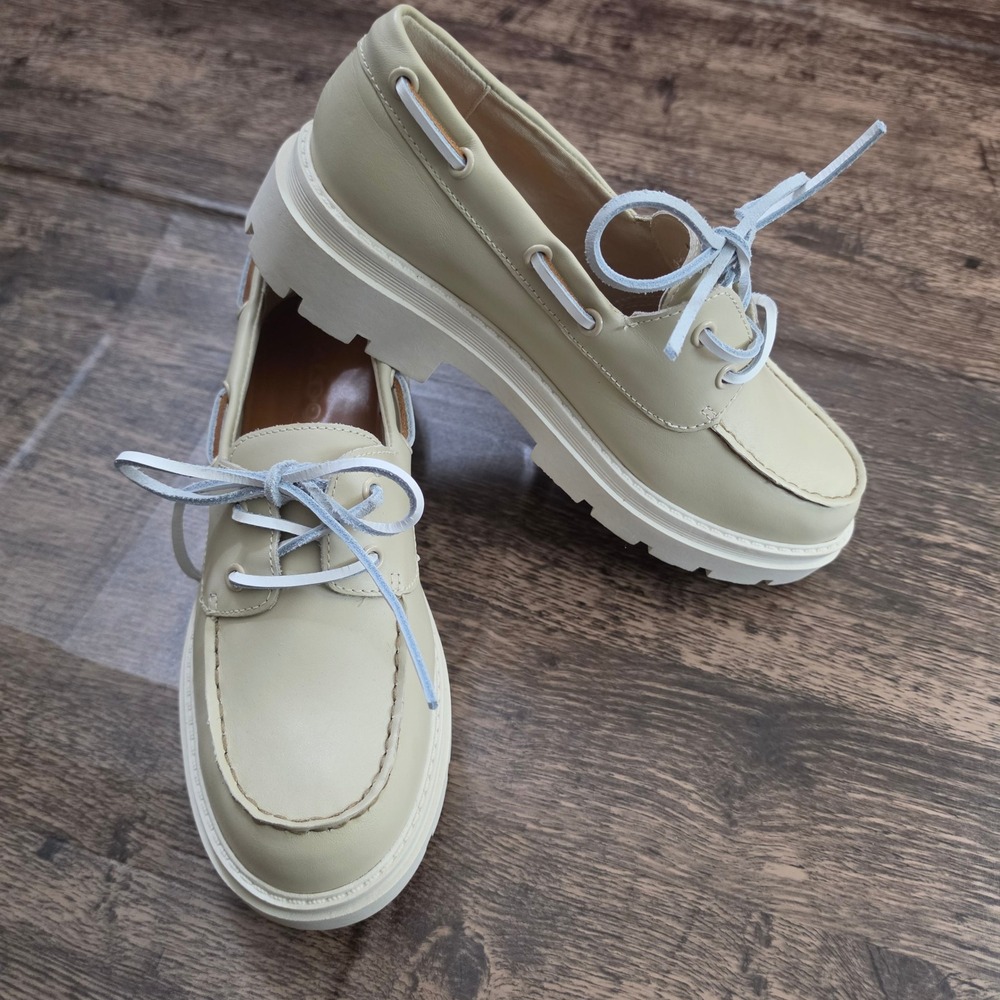 ALDO Boat Shoes Womens 8.5 Beige Platform Lug‎ Sole Leather Loafers Nautical